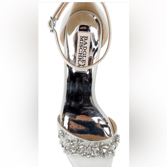 Badgley Mischka Tempest Embellished Block Heel Sandal - Picture 4 of 6